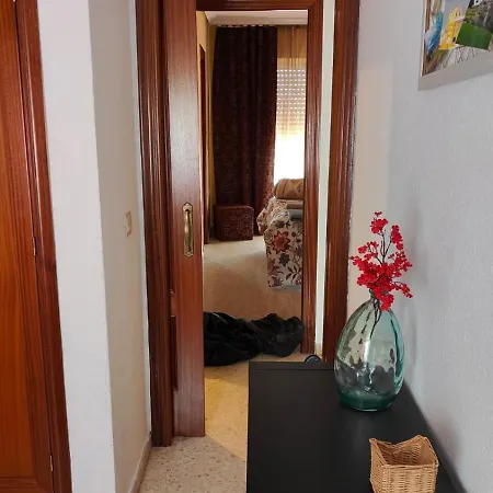 Frente A Palacio De Congresos 아파트 세비야